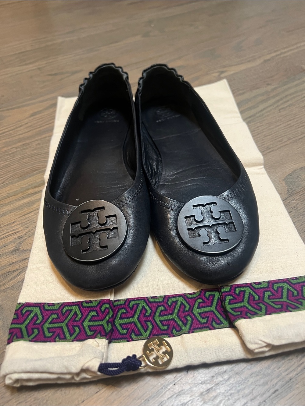 Tory Burch Navy Blue Leather Logo Ballet Flats